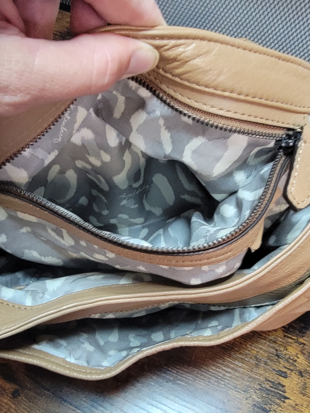 Aimee Kestenberg Tan Leather Shoulder Bag - Picture 14 of 16